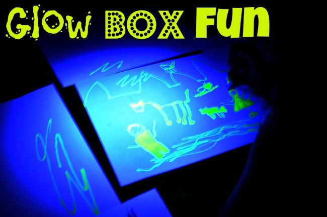 Glow in the dark play : Quick play idea in a box