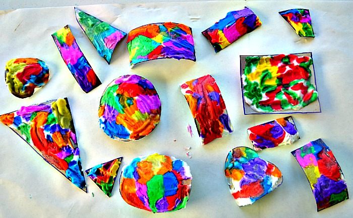 Art activities for kids : Shaving cream drip art