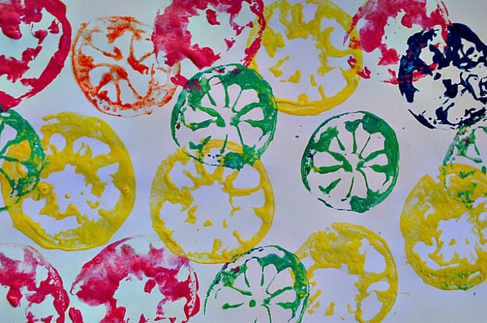 Art activities for kids : Citrus Stamping