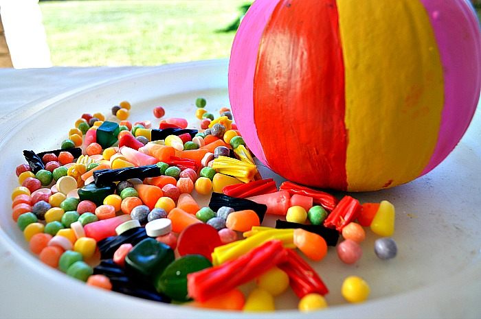Pumpkin activities for kids: Candy Pumpkin