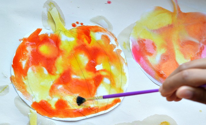 Fall Art Activities: Pumpkin Fizzy Art for Kids – Fun Littles